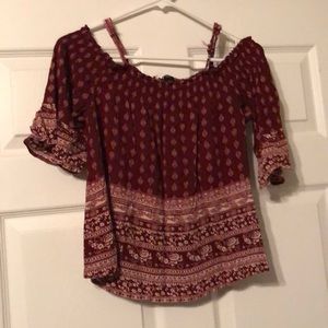 Printed maroon shirt off the shoulders Rue 21